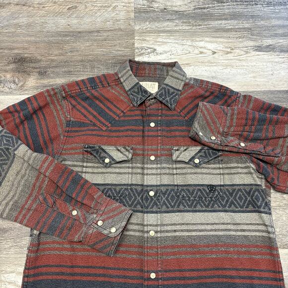 Ariat Retro Fit‎ Gray Red Mens M Aztec Tribal Striped Button Up Shirt Shacket - Picture 1 of 11